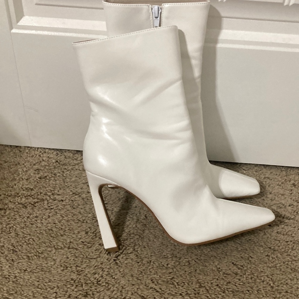 Raye Lusty Boot - Picture 2 of 10